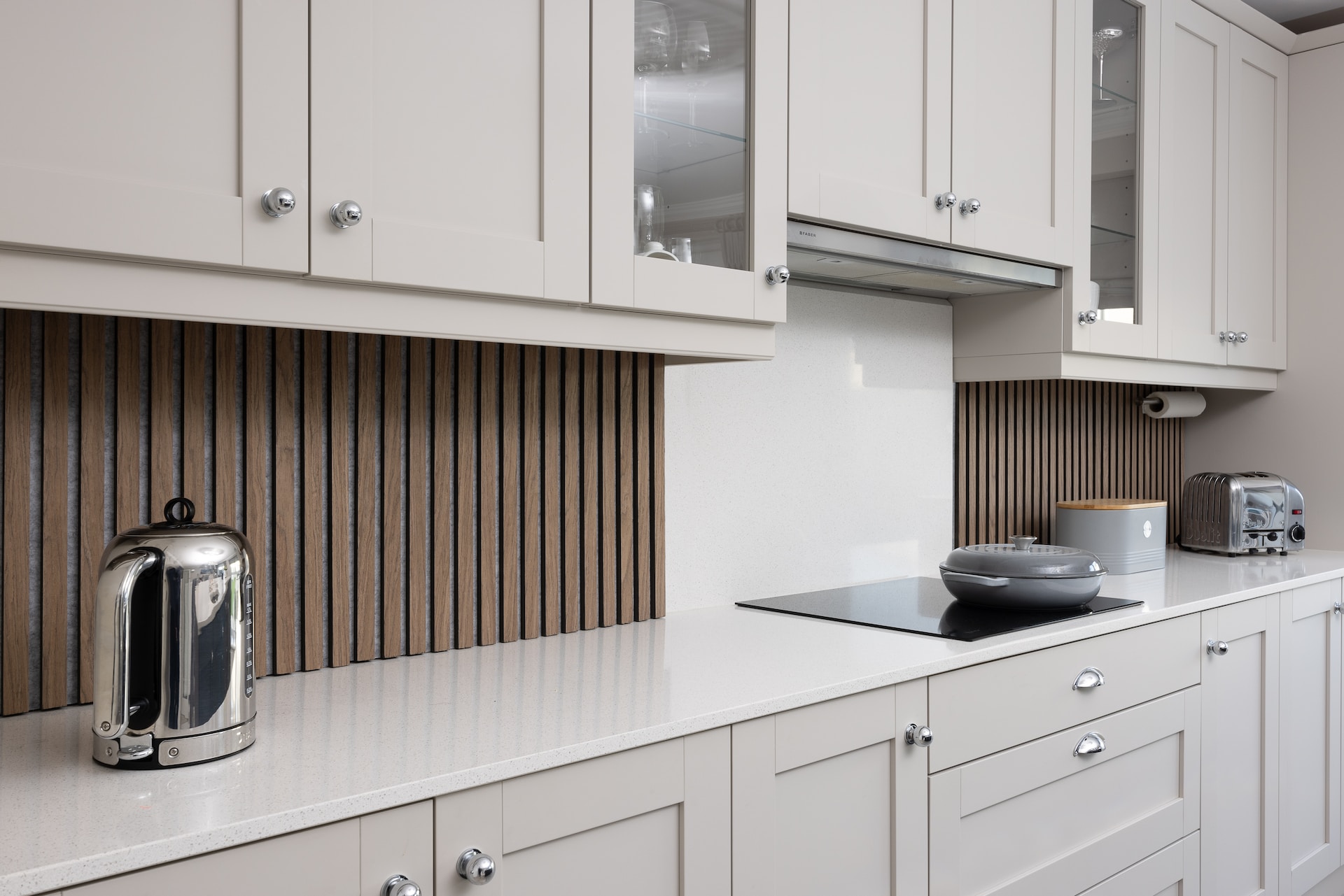 Electric or Gas Boilers: A Detailed Analysis of Efficiency, Costs, and Eco-Friendliness