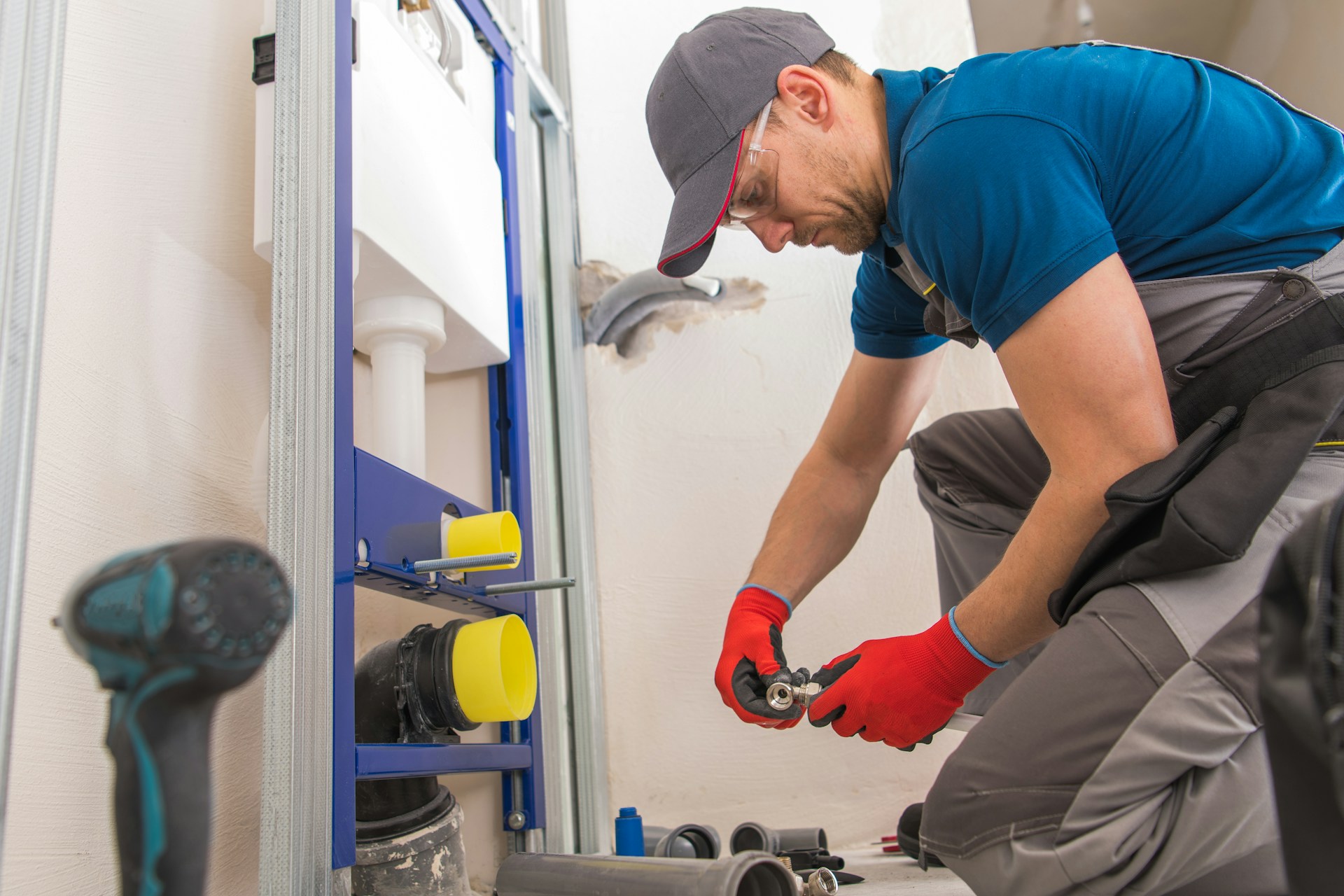Unvented Stainless Steel Cylinders vs. Traditional Systems: What to Know