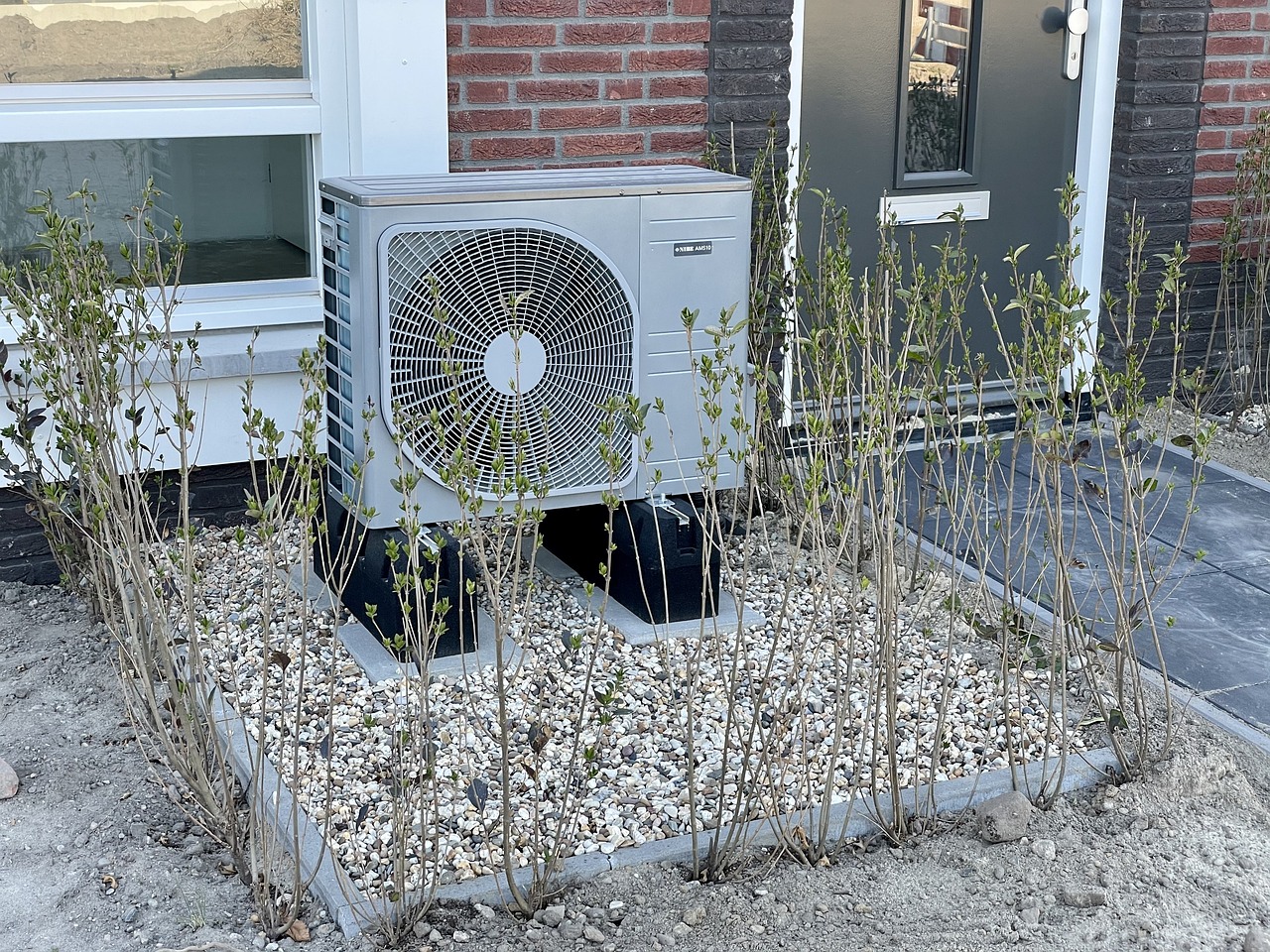 Key Features of Iconic Air Source Heat Pumps for Installers