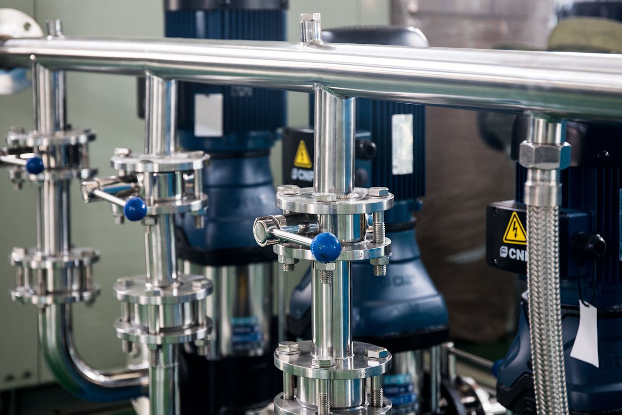 Choosing Unvented Stainless Steel Cylinders: A Guide