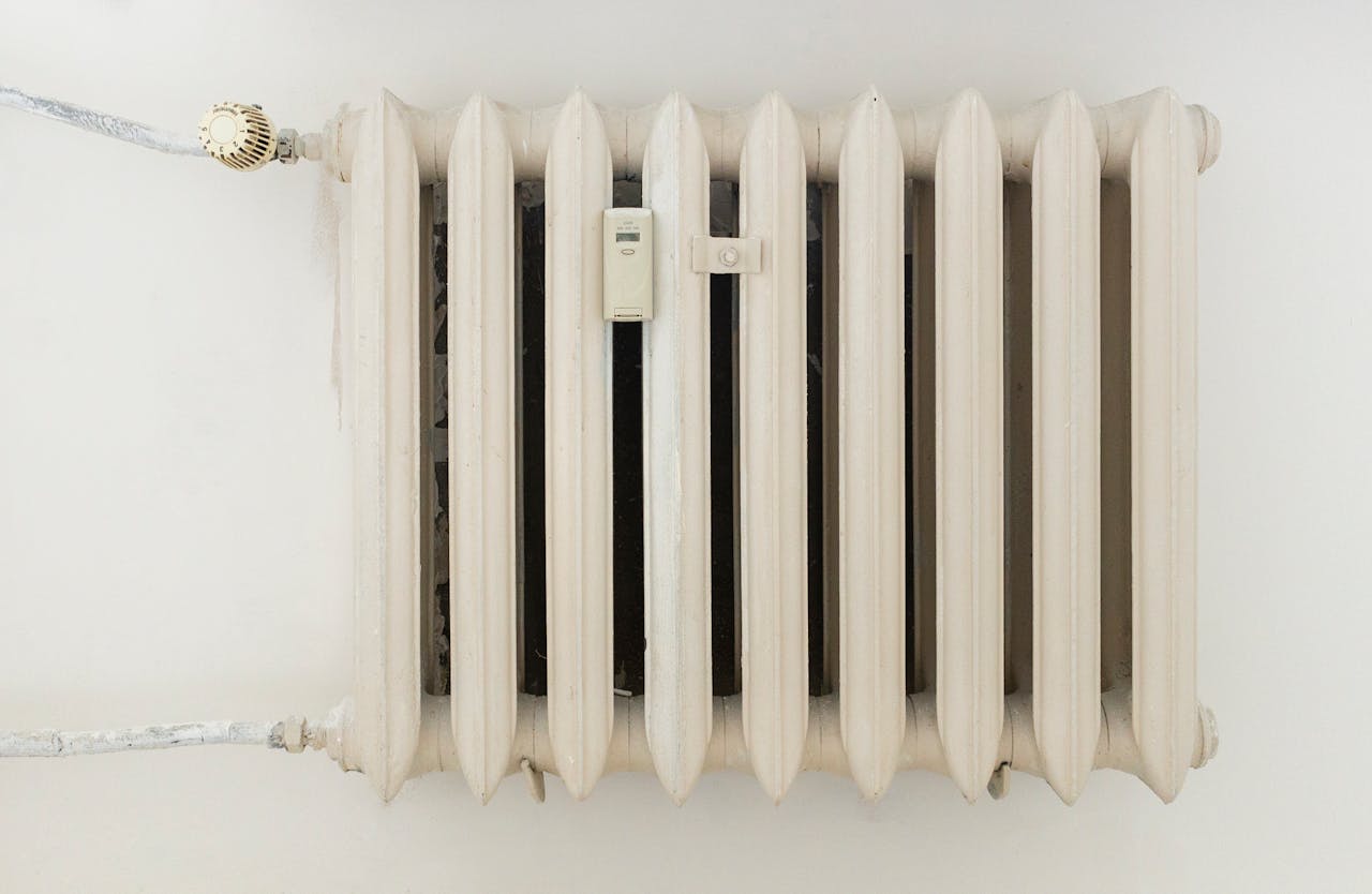 A Comparative Guide to Understanding and Choosing Different Electric Heating Systems